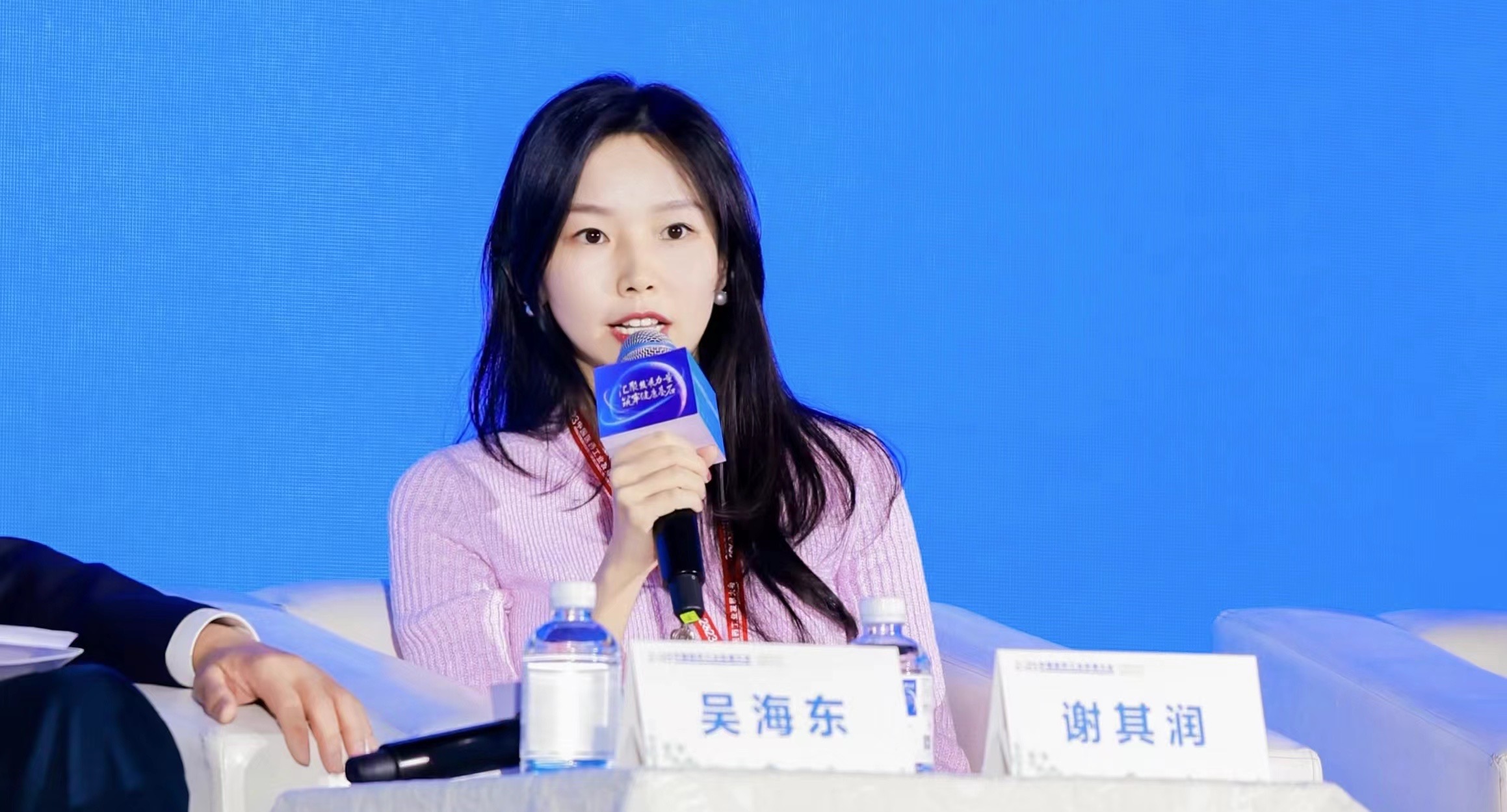 Ӧ����ϯ�й�ҽҩ��ҵ������� л�����й�ҩ��ӦЭͬ���ϡ�������Ӯ��Ӯ��δ��